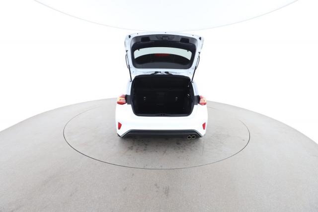 Ford Focus image 9
