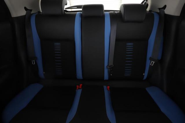 Nissan Juke image 2