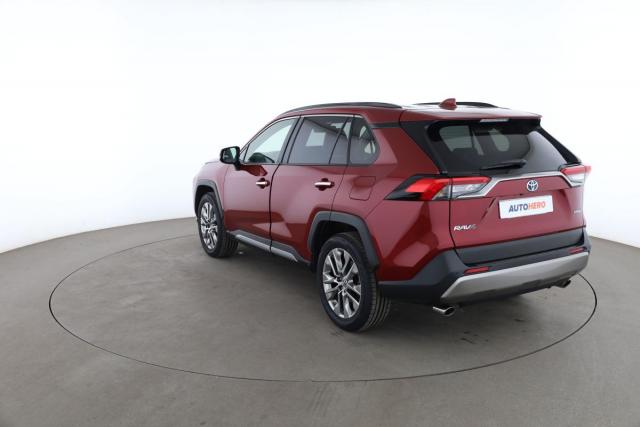 Toyota Rav4 image 8
