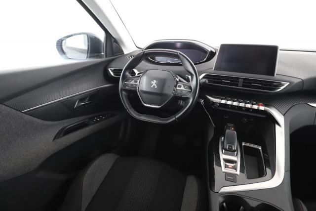 Peugeot 5008 image 8