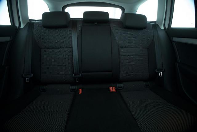 Skoda Octavia image 2