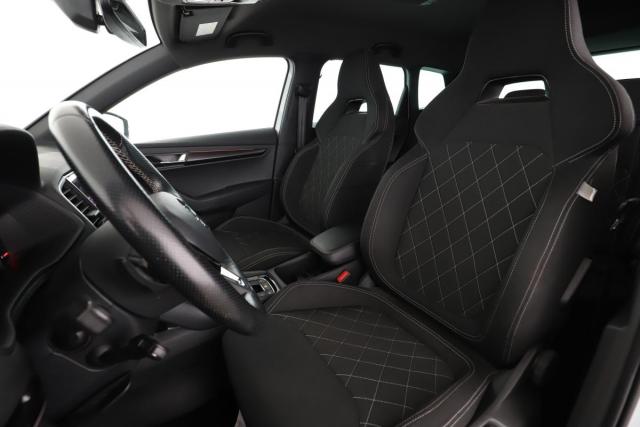 Skoda Karoq image 7