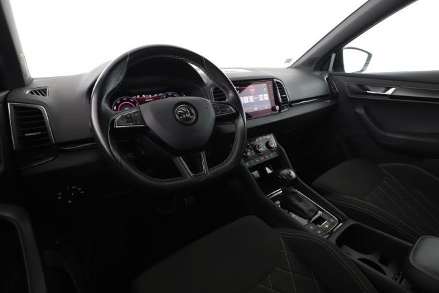 Skoda Karoq image 9