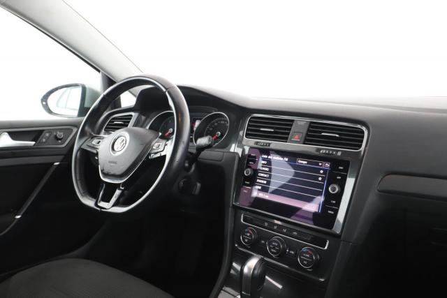 Volkswagen Golf image 5