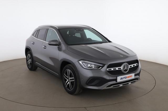 Mercedes Benz Gla image 1