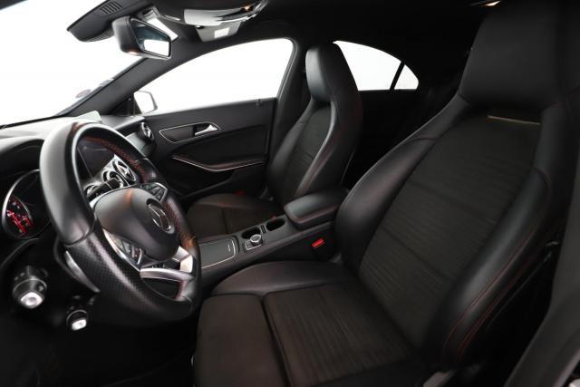 Mercedes Benz Cla image 4