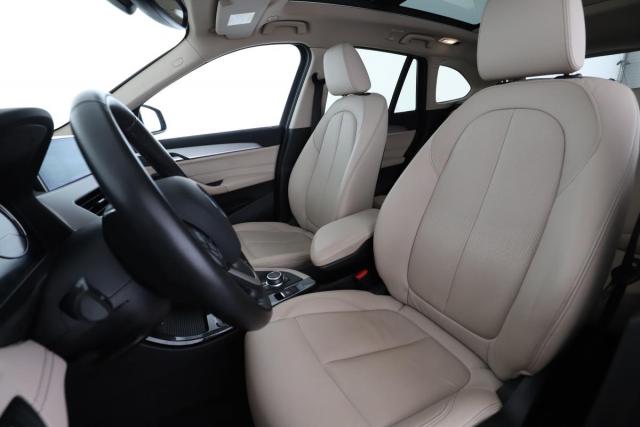 Bmw X1 image 6