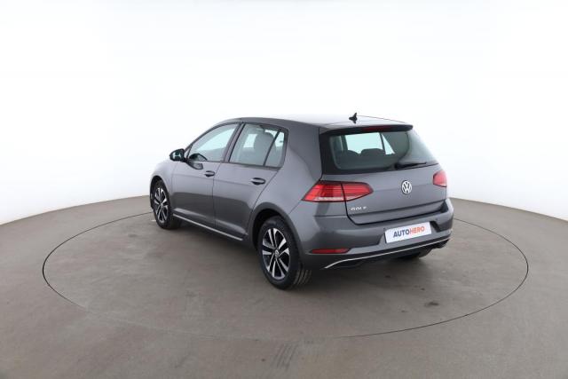 Volkswagen Golf image 6