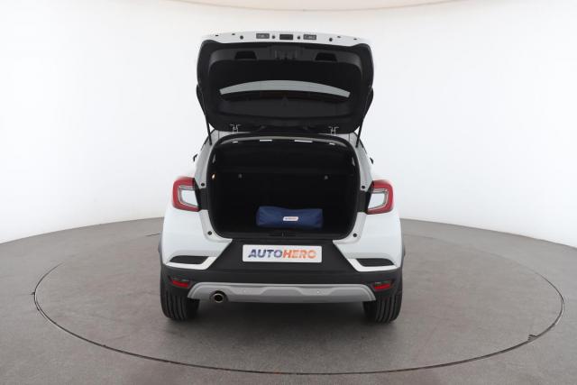 Renault Captur image 1