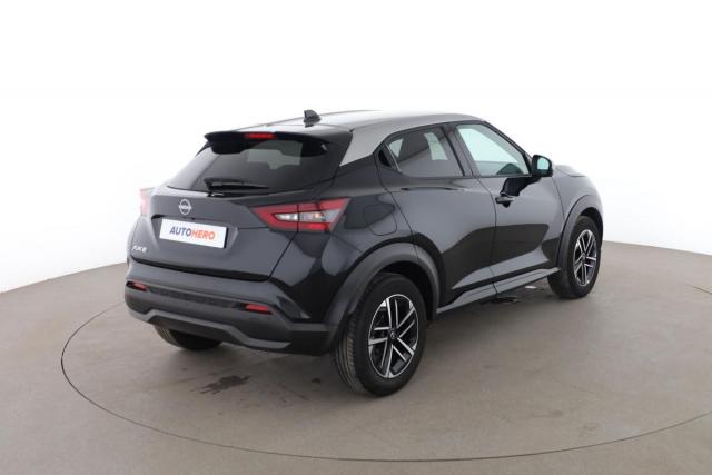 Nissan Juke image 9