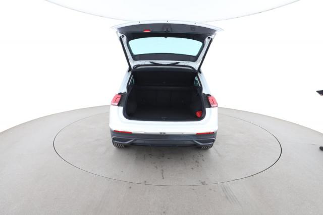 Volkswagen Tiguan image 6