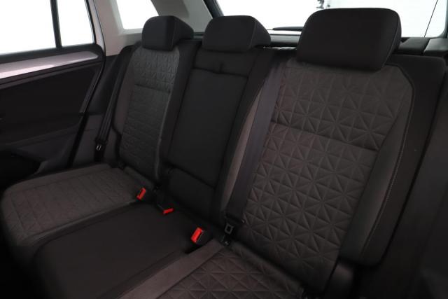Volkswagen Tiguan image 9
