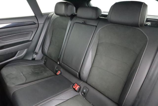 Volkswagen Arteon image 2