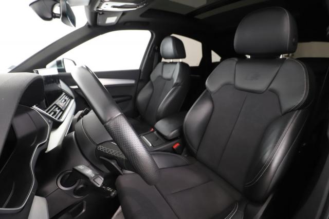 Audi Q5 Sportback image 7