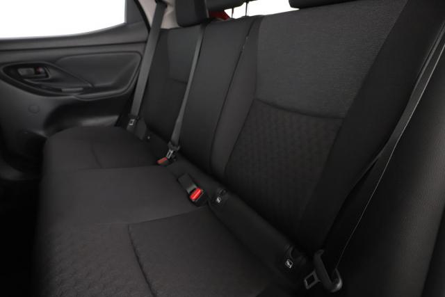 Toyota Yaris image 2