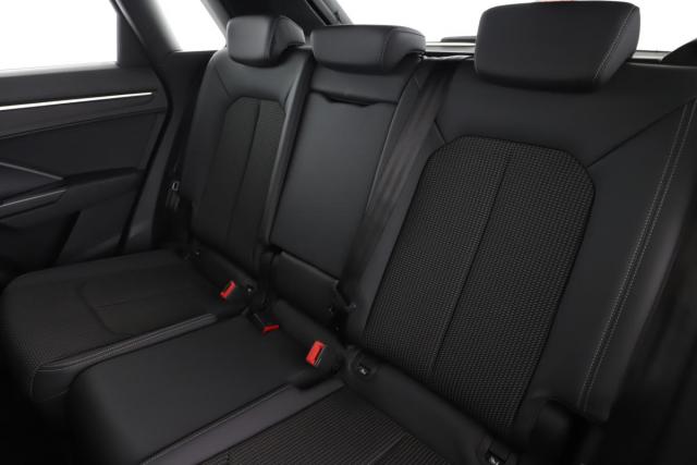 Audi Q3 image 2