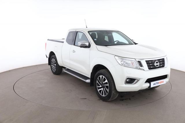 Nissan Navara image 9