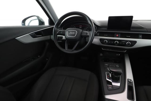 Audi A4 image 5