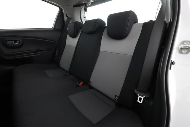 Toyota Yaris image 7