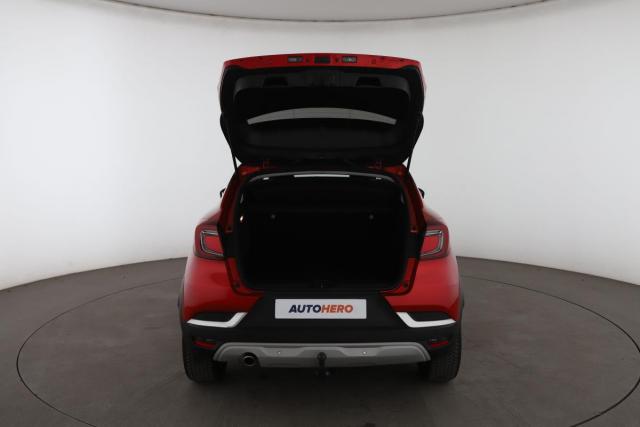 Renault Captur image 1
