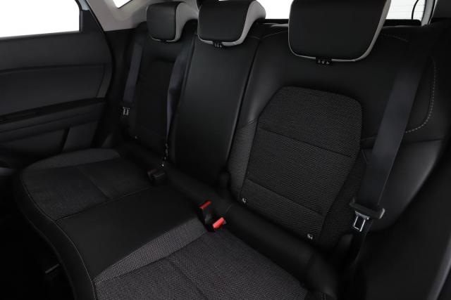 Renault Captur image 2