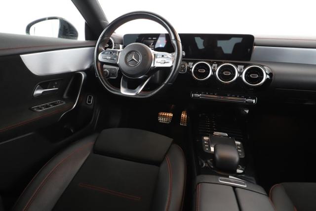 Mercedes Benz Cla image 3