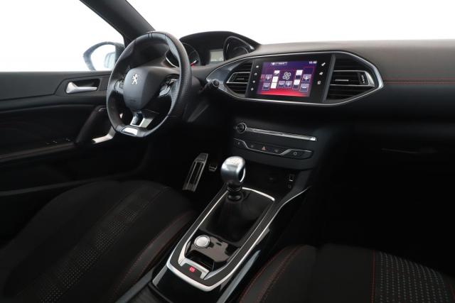 Peugeot 308 image 5