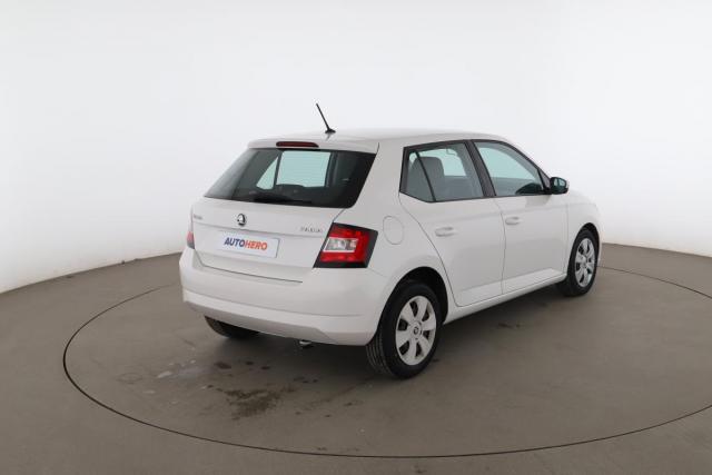 Skoda Fabia image 3