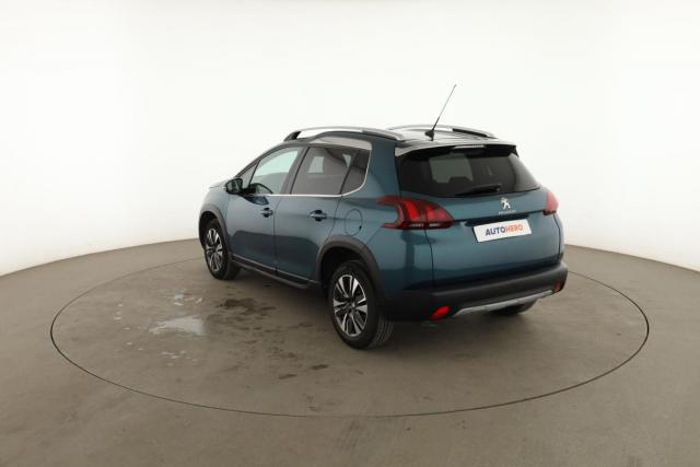 Peugeot 2008 image 9