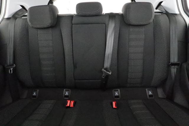 Peugeot 308 image 1