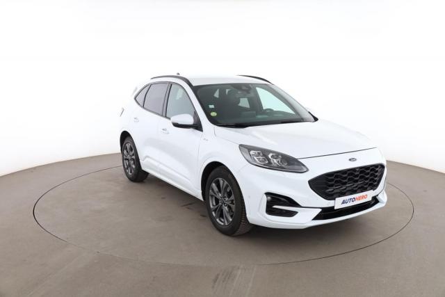 Ford Kuga image 6