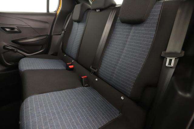 Peugeot 208 image 9