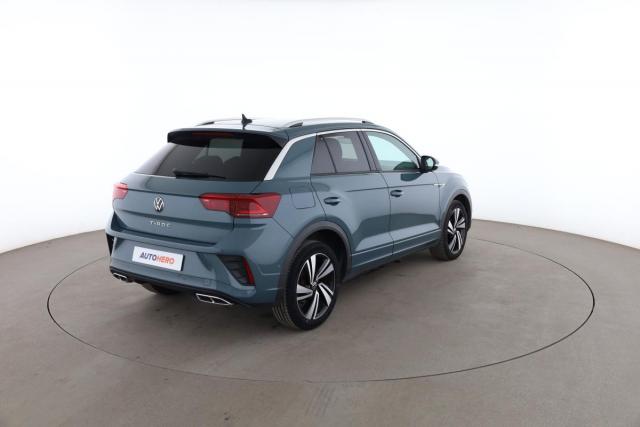 Volkswagen T-Roc image 2