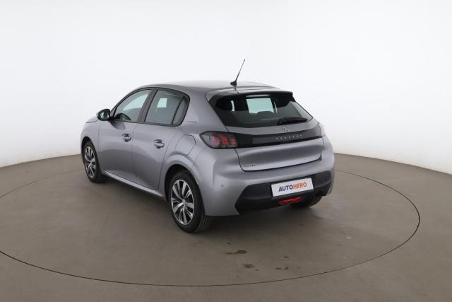 Peugeot 208 image 3