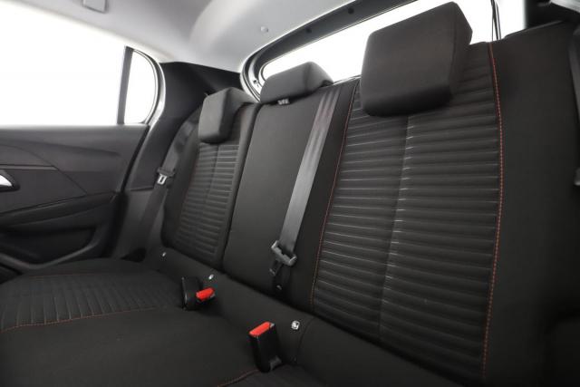 Peugeot 208 image 4