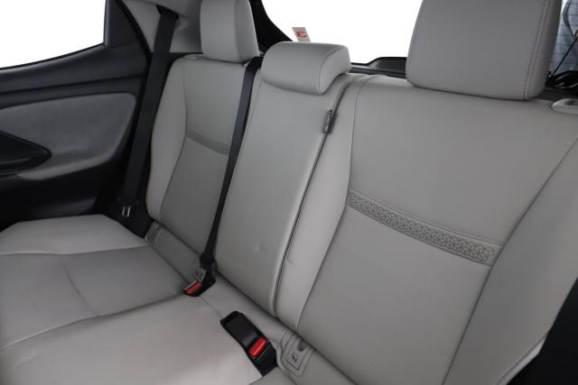 Toyota Yaris image 6