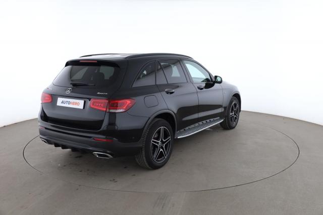Mercedes Benz Glc image 6
