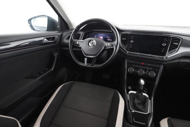Volkswagen T-Roc image 8