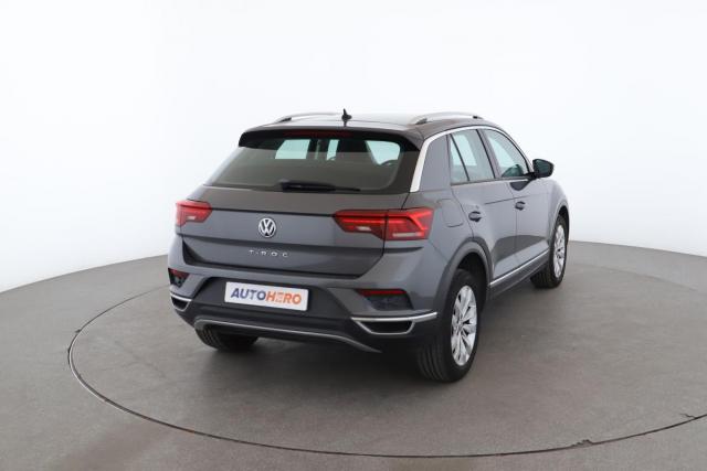 Volkswagen T-Roc image 6