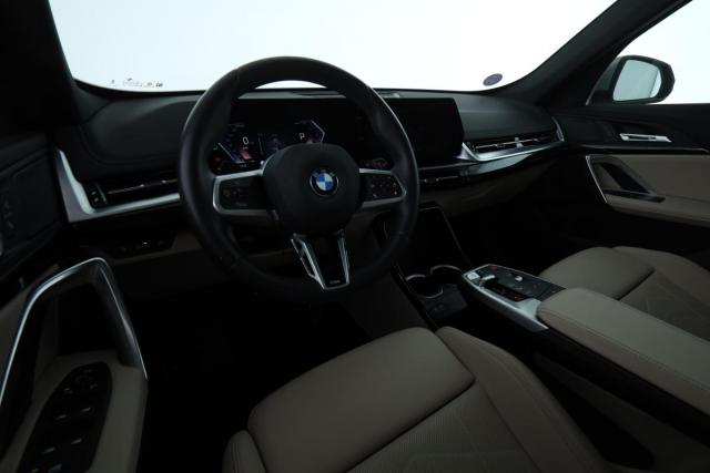 Bmw X1 image 8