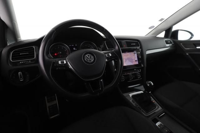 Volkswagen Golf image 1
