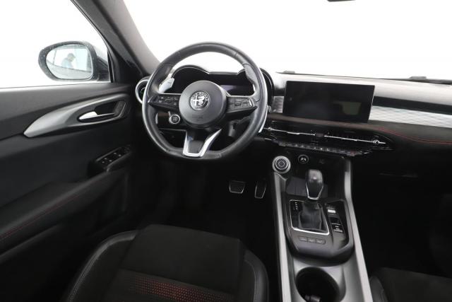 Alfa Romeo Tonale image 9