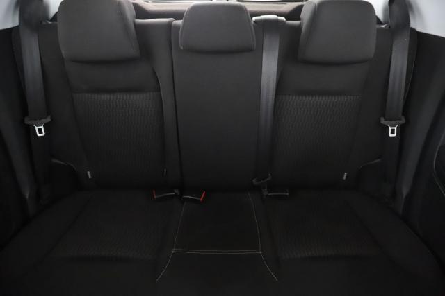 Peugeot 208 image 4