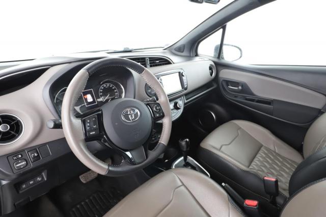 Toyota Yaris image 5