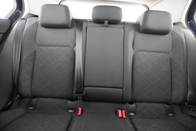 Volkswagen Golf image 1