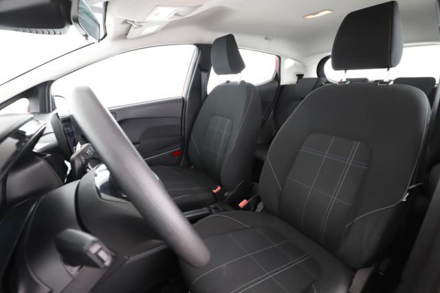 Ford Fiesta image 2