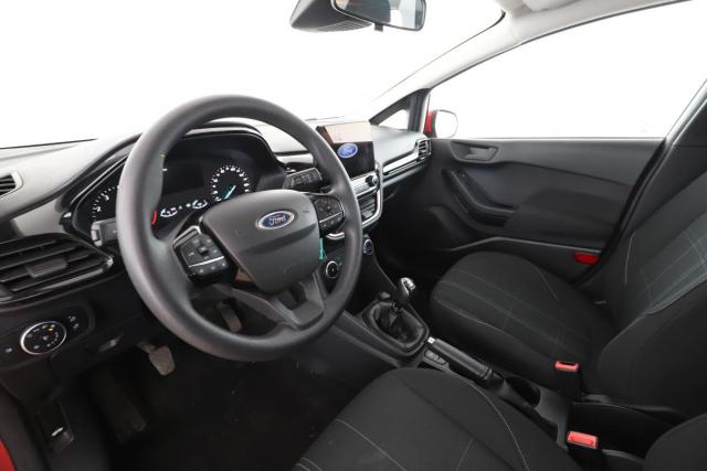 Ford Fiesta image 6