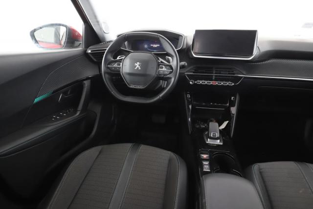 Peugeot 2008 image 4