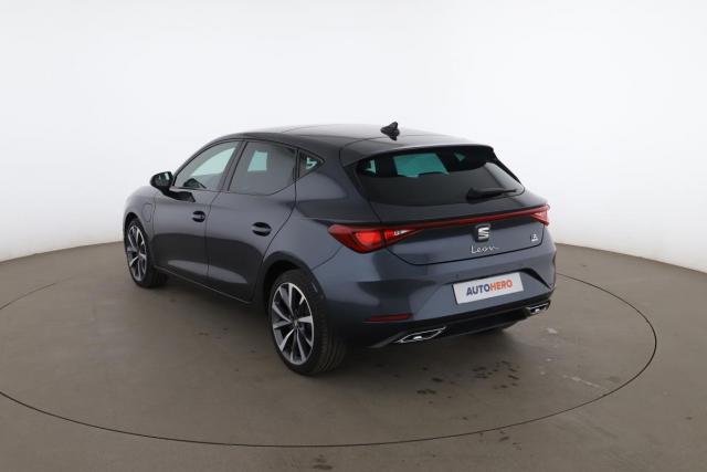 Seat Leon image 2