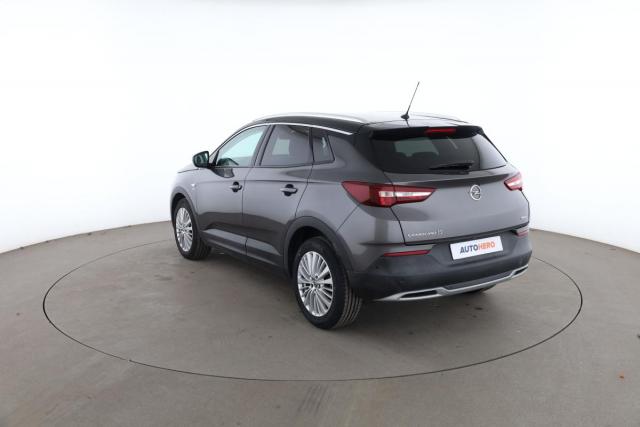Opel Grandland X image 2
